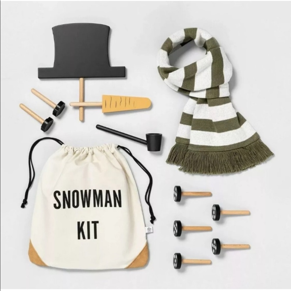 NWT HEARTH AND HAND SNOW MAN KIT
